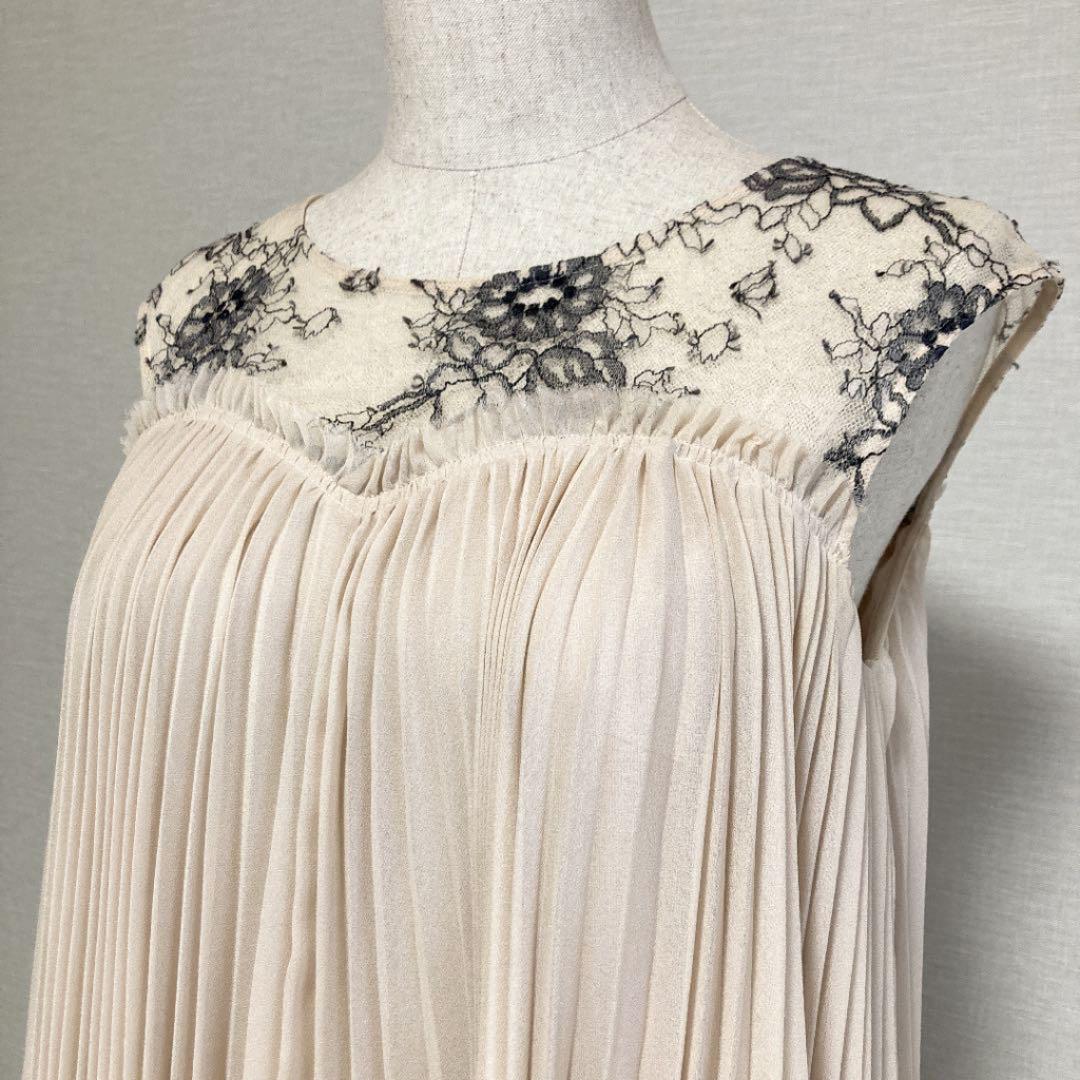 美品】グレースコンチネンタル ワンピース ドレス ベージュ レース 花柄 36 - メルカリ 美品】グレースコンチネンタル ワンピース ドレス ベージュ レース 花柄 36 - メルカリ