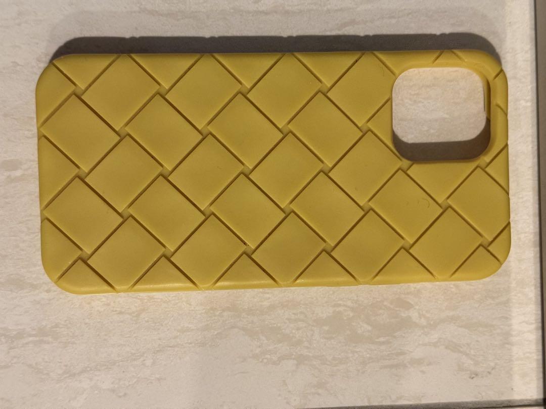 BOTTEGA VENETA iPhone用スマホケース