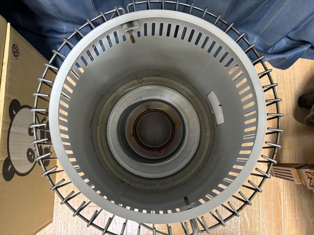 トヨトミ　KS-67G　自然通気形解放式石油ストーブ