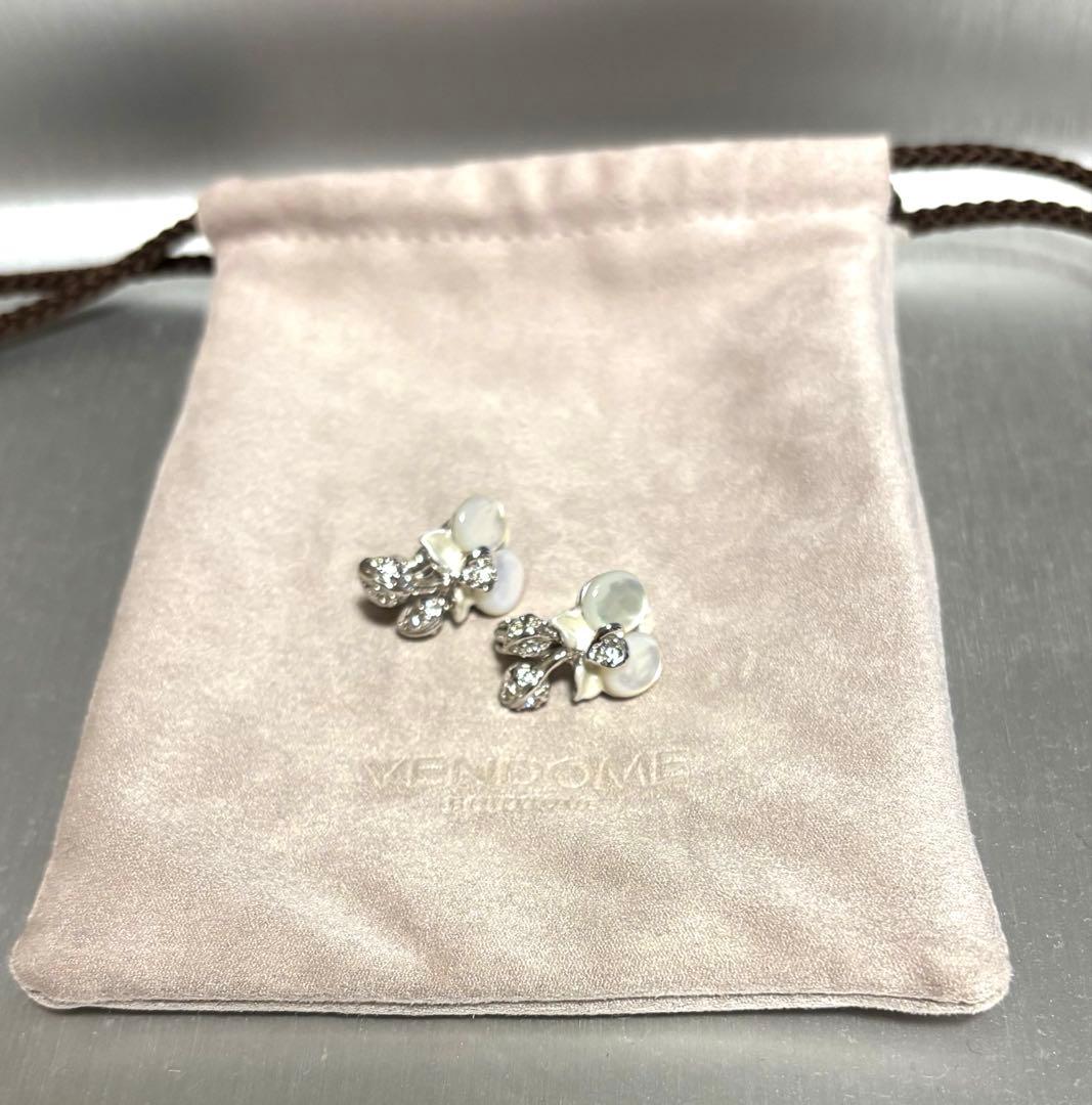 胡蝶蘭イヤリングVendome