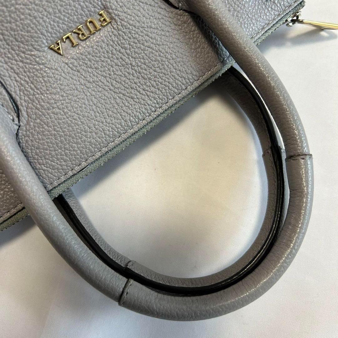 【美品】フルラ 2way ショルダーバッグ グレー レザー 肩掛け 斜め掛け