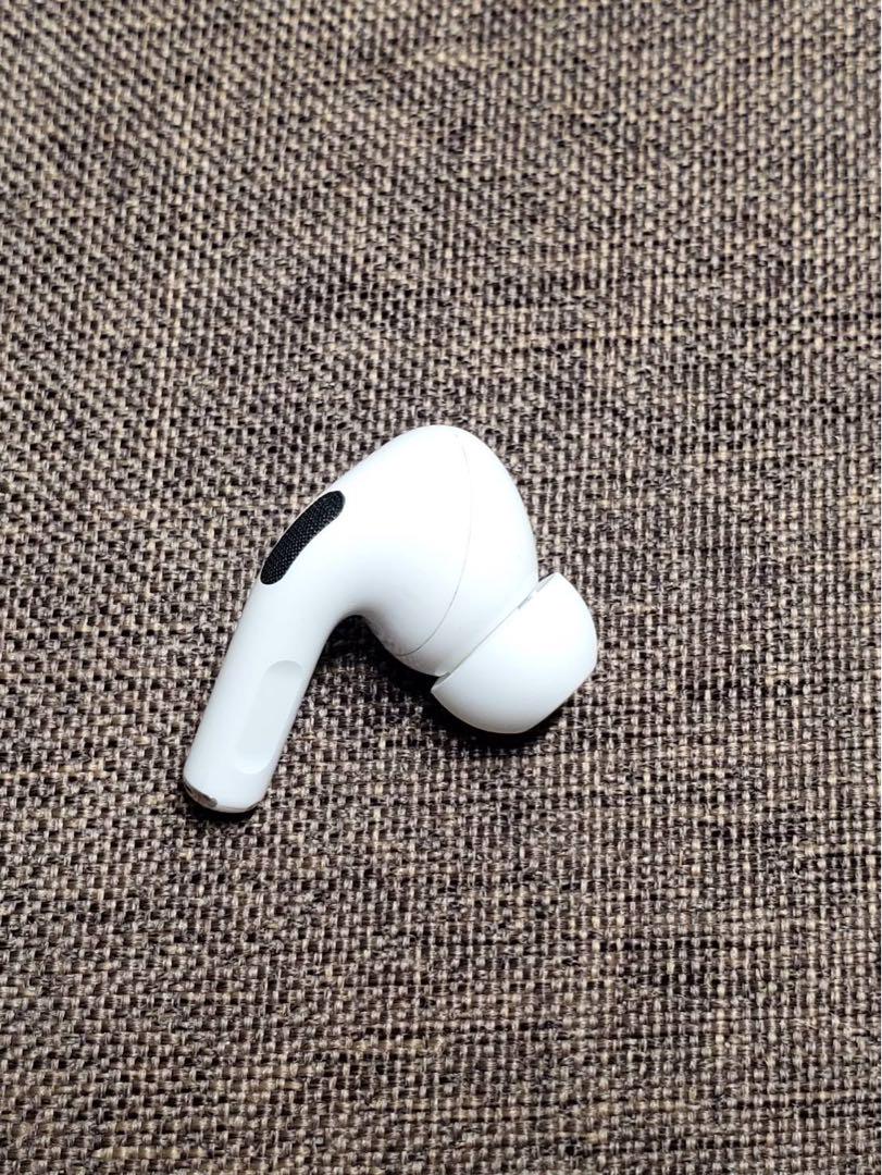 右耳 Apple AirPods Pro 第2世代 正規品 片耳191 Apple AirPods Pro 2 右イヤホンのみ USED美品 エアーポッズ