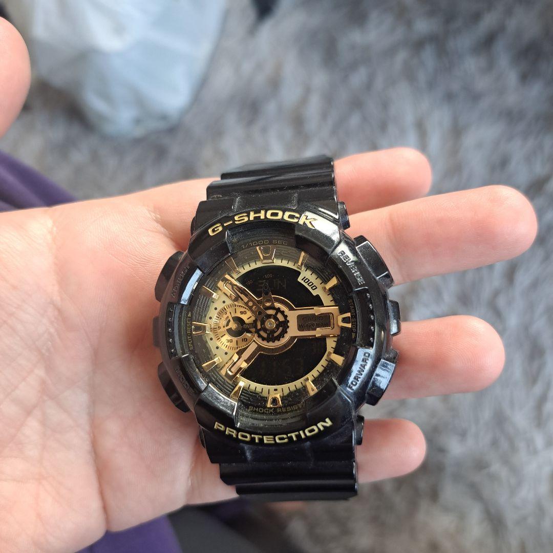 G-SHOCK GA-110 黒/金 腕時計
