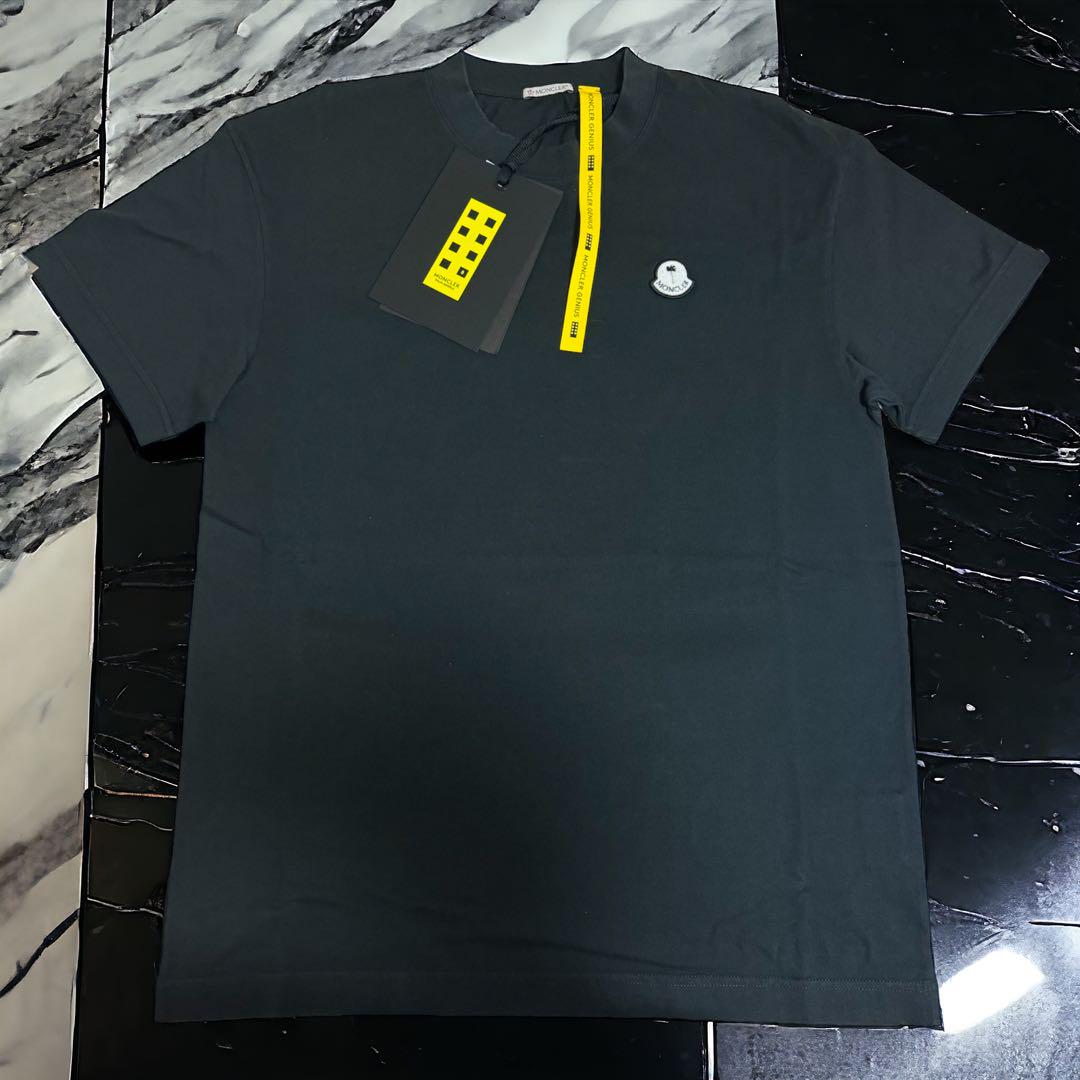 新品★ Moncler（モンクレール) Logo Patch T-Shirtトップス
