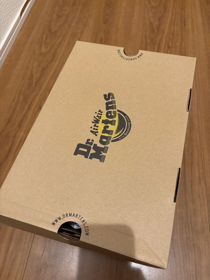 Dr. Martens フリンジ付きローファー ブラック