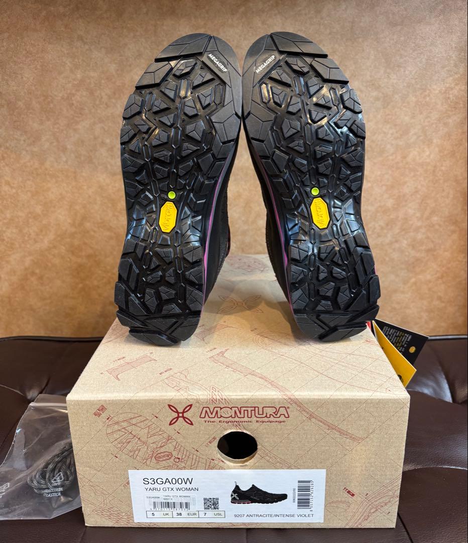 モンチュラヤルテクノローカットGTX38Montura