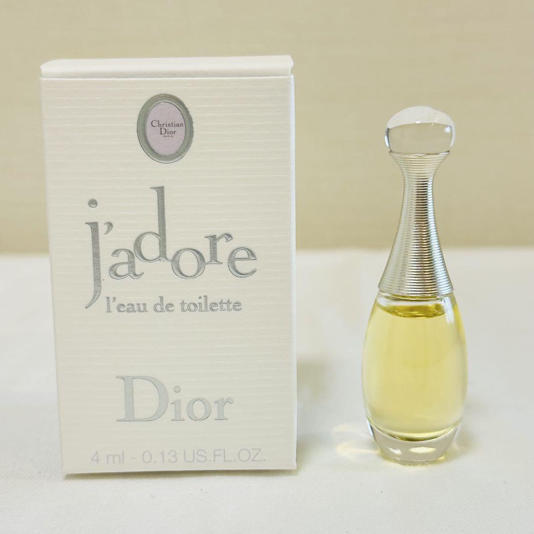 Dior ジャドール 香水 パッケージ付き　未使用 Dior ディオール ジャドール 香水 星型パッケージ - メルカリ