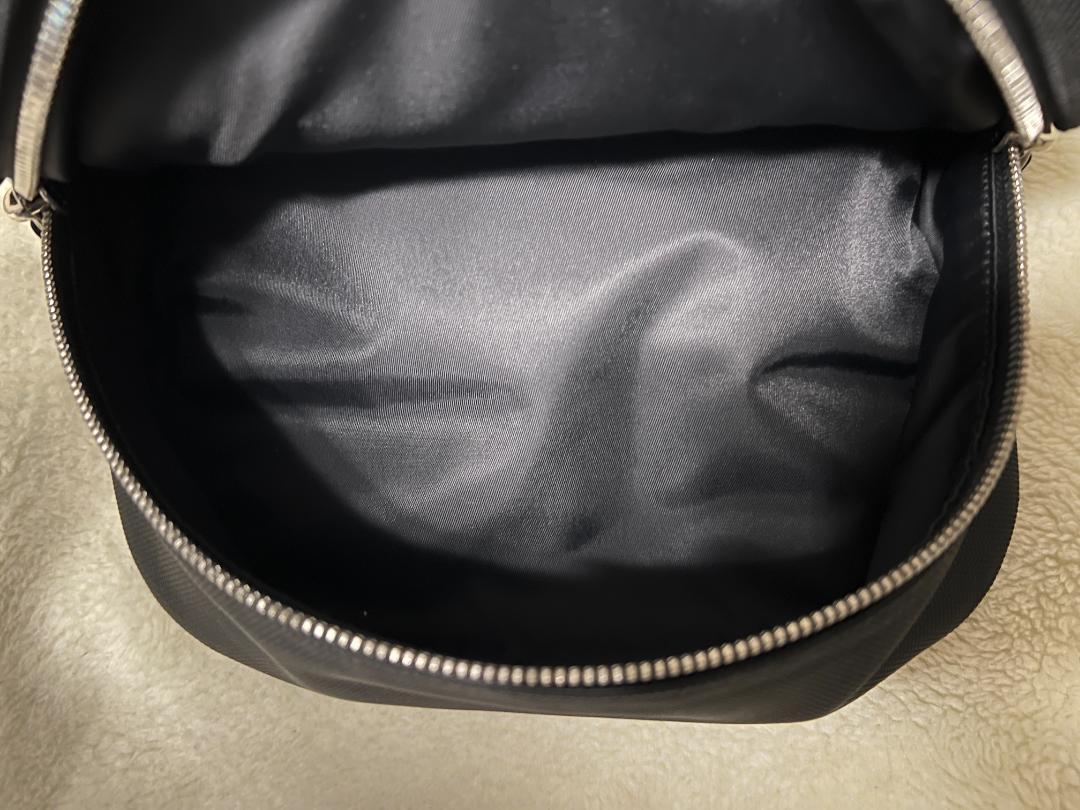 【美品】GUCCI グッチ 630920 シェリーライン ボディバッグ