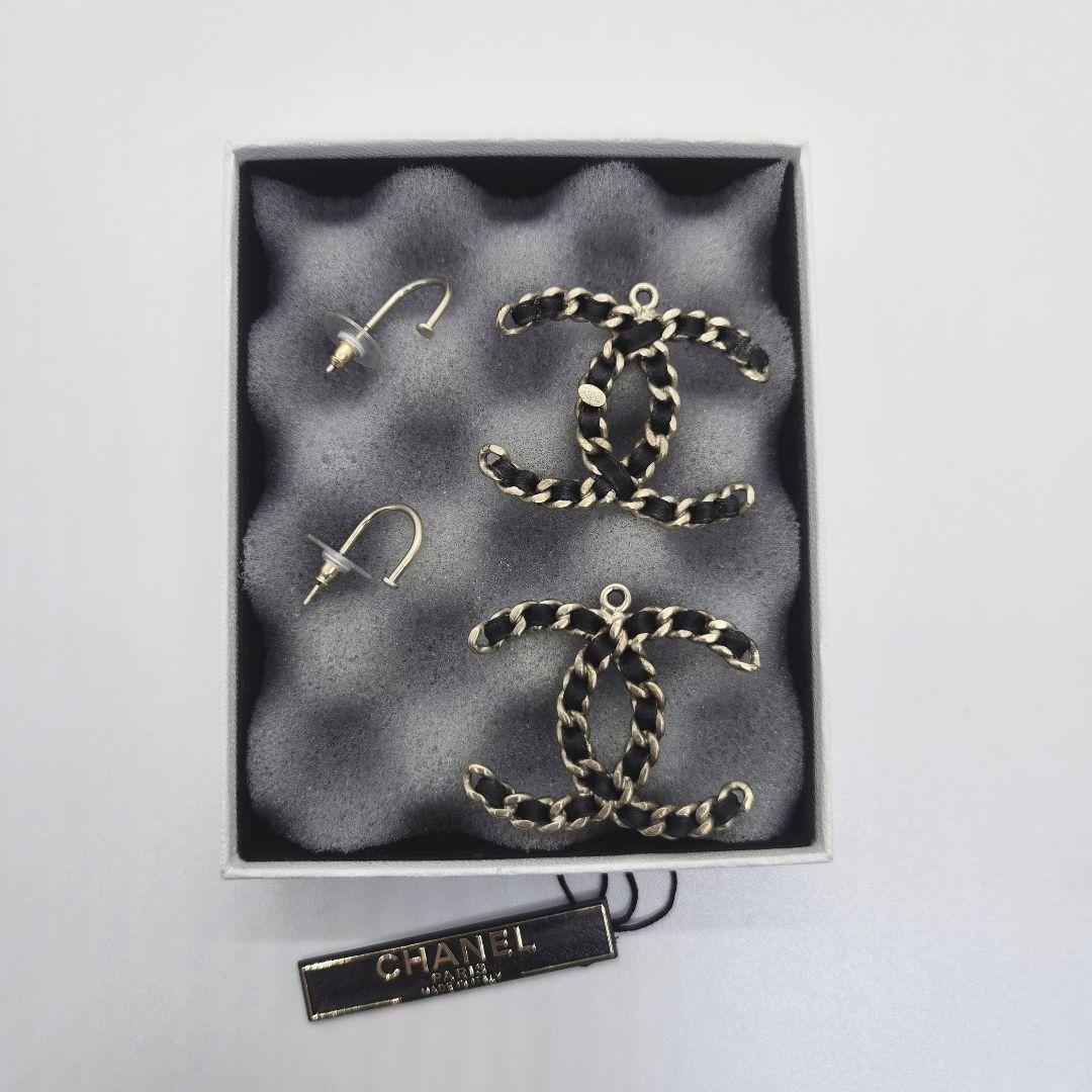 CHANEL ココマーク ピアス