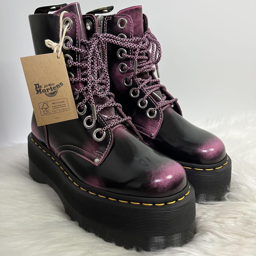 ドクターマーチン　LiSA 着用　JADON MAX FONDANT PINK
