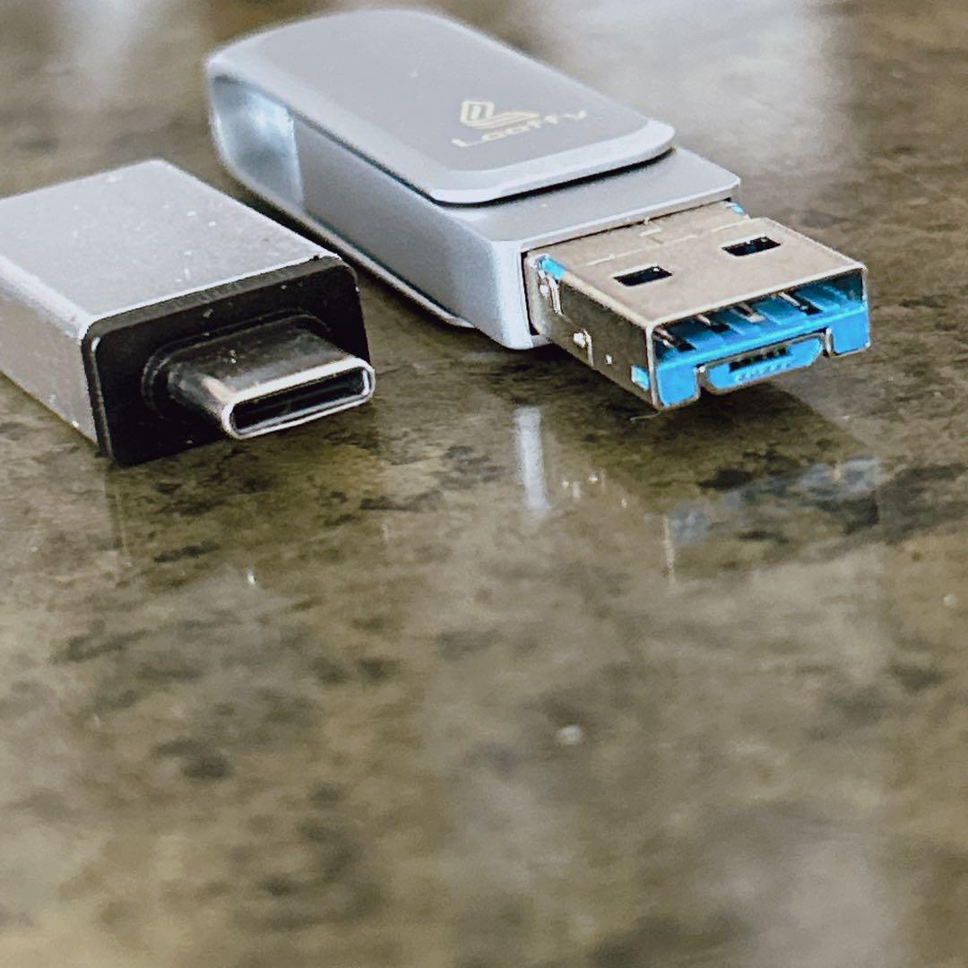 iPhone対応 USBメモリ