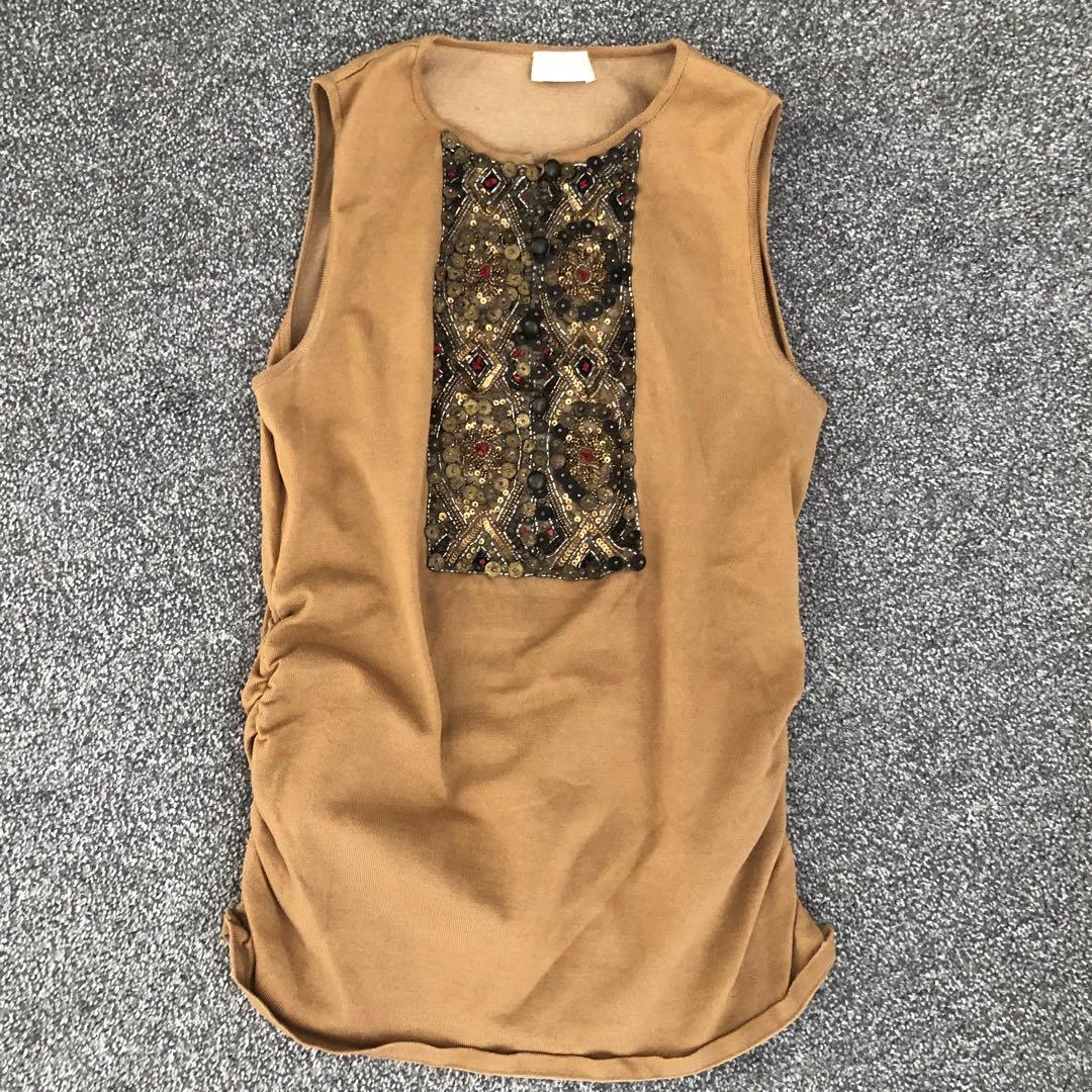 激安本物 VALENTINOエスニックノースリーブニット☆44 ニット/セーター