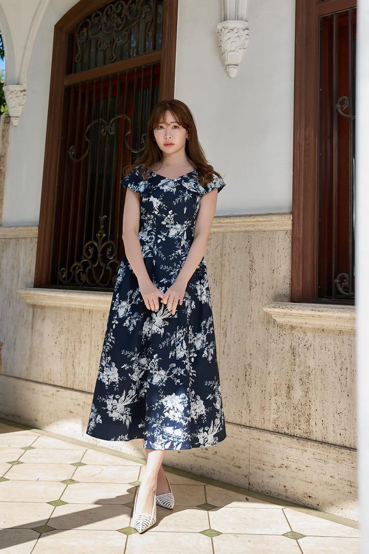 Secret Garden Midi Dress 新品・ハンガー・タグ付