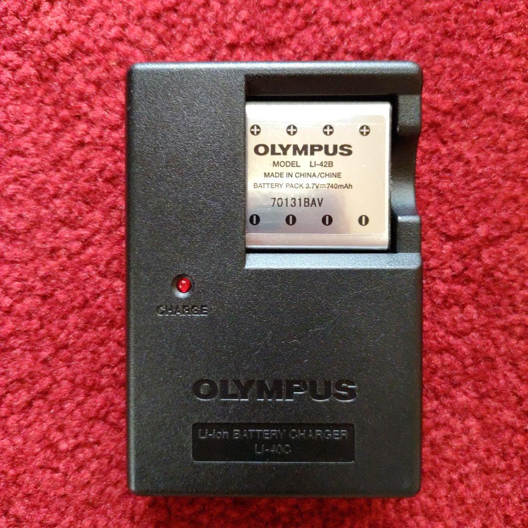 大特価Olympus FE-220 7.1メガピクセル コンパクトデジタルカメラ
