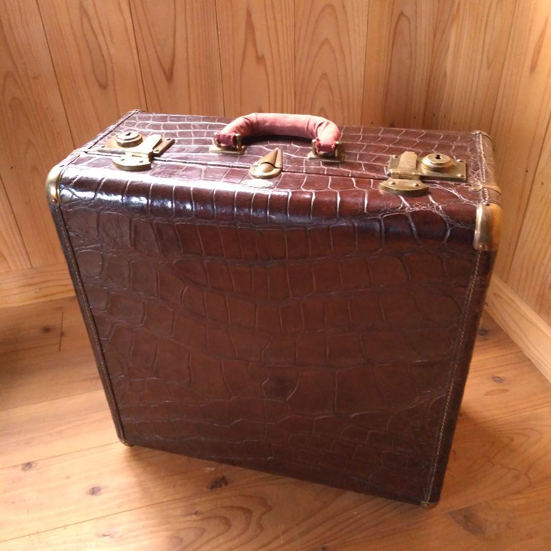 本物保証限定SALE 超希少骨董品 本鰐革トランク 小 J3wAX-m11954662320 戦前品?
本物保証限定SALE 超希少骨董品 本鰐革トランク 小 戦前品? 限定SALE送料無料
本物保証限定SALE 超希少骨董品 本鰐革トランク 小 戦前品? 限定SALE送料無料
限定SALE送料無料