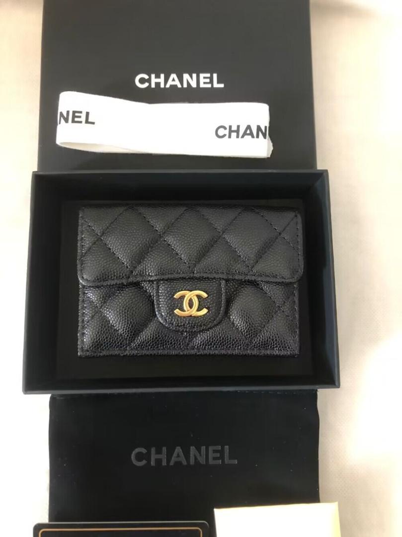 美品 シャネル　CHANEL マトラッセ　キャビアスキン　3つ折り財布