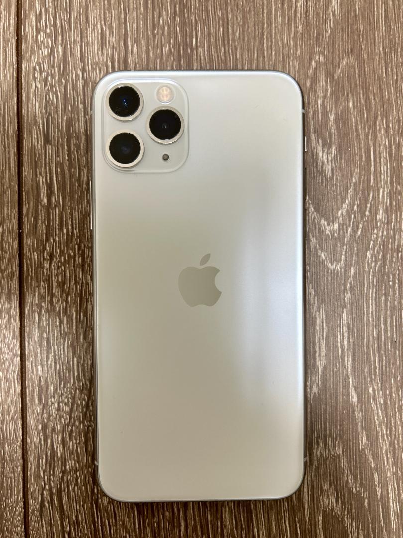 iPhone 11 Pro 256GB シルバー SIMフリー