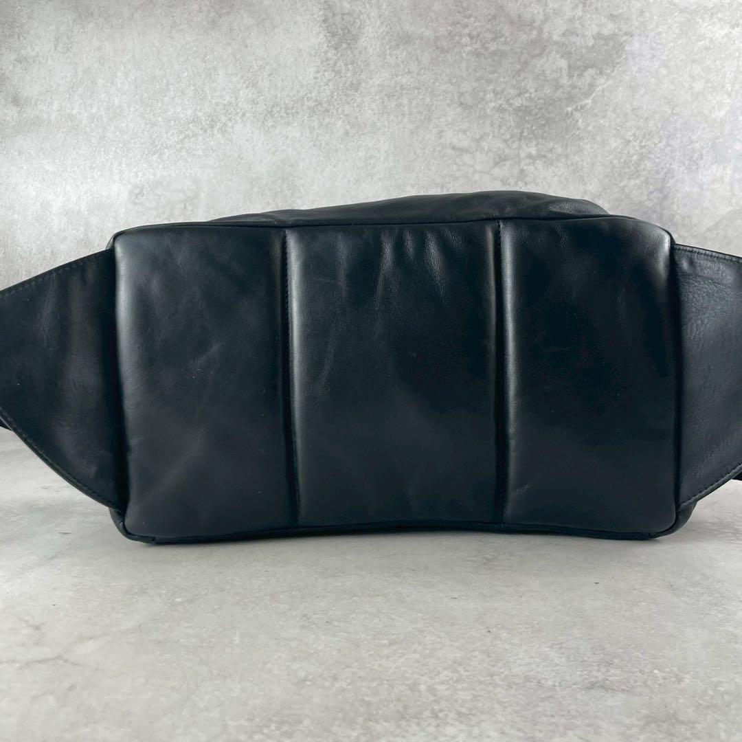 ボッテガヴェネタ ウエストバッグ