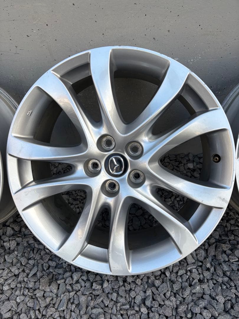 道内 マツダアテンザGJ系純正19インチアルミホイールMAZDA