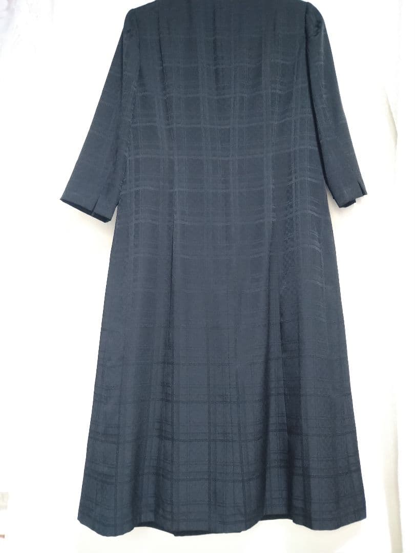 アクアスキュータム 礼服 フォーマル ワンピース 13 未使用品!送料無料! アクアスキュータム 礼服 フォーマル ワンピース 13 未使用品!送料無料!