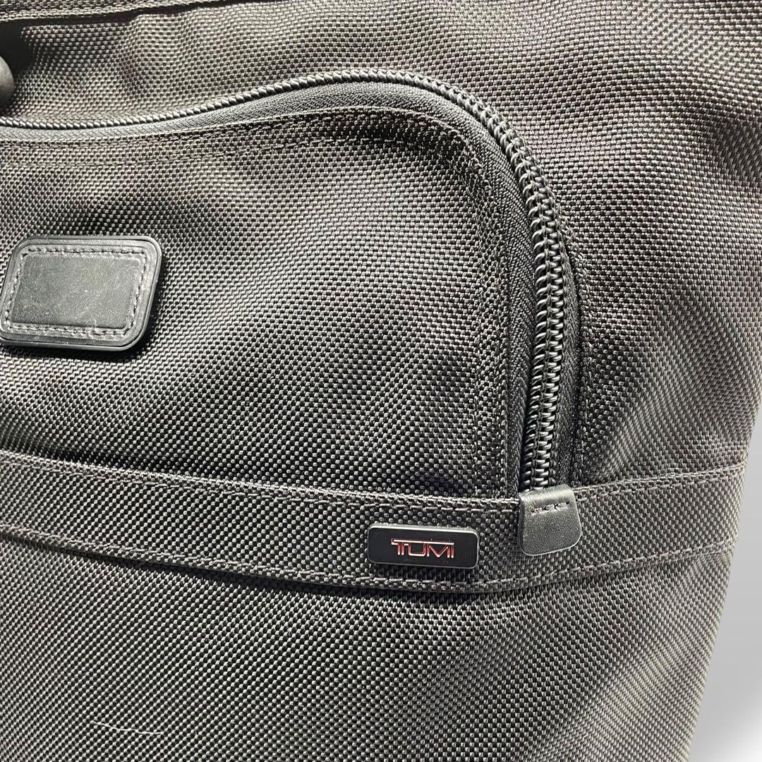 トゥミ TUMI
