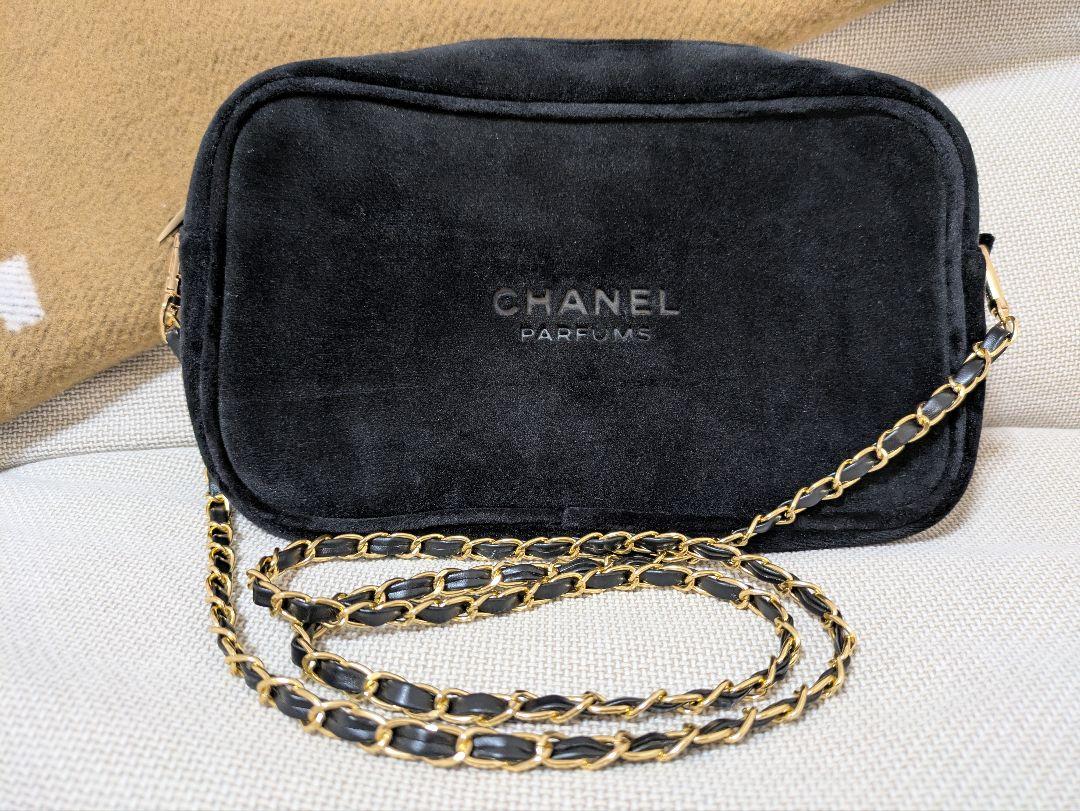 新品 ❤ シャネル ノベルティ ポーチ ベロア ブラック