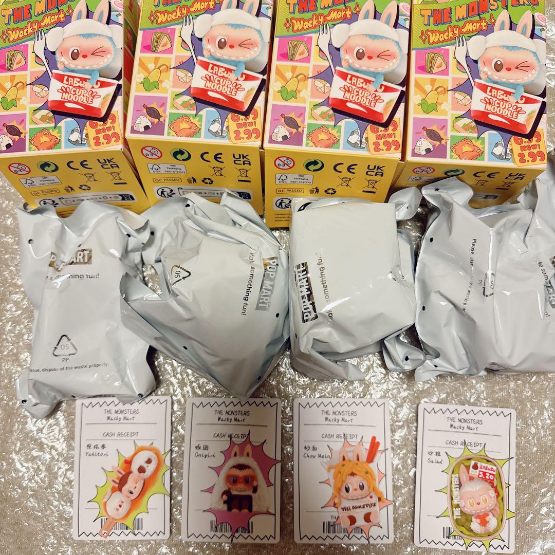 THE MONSTERS Wacky Mart 4ピース