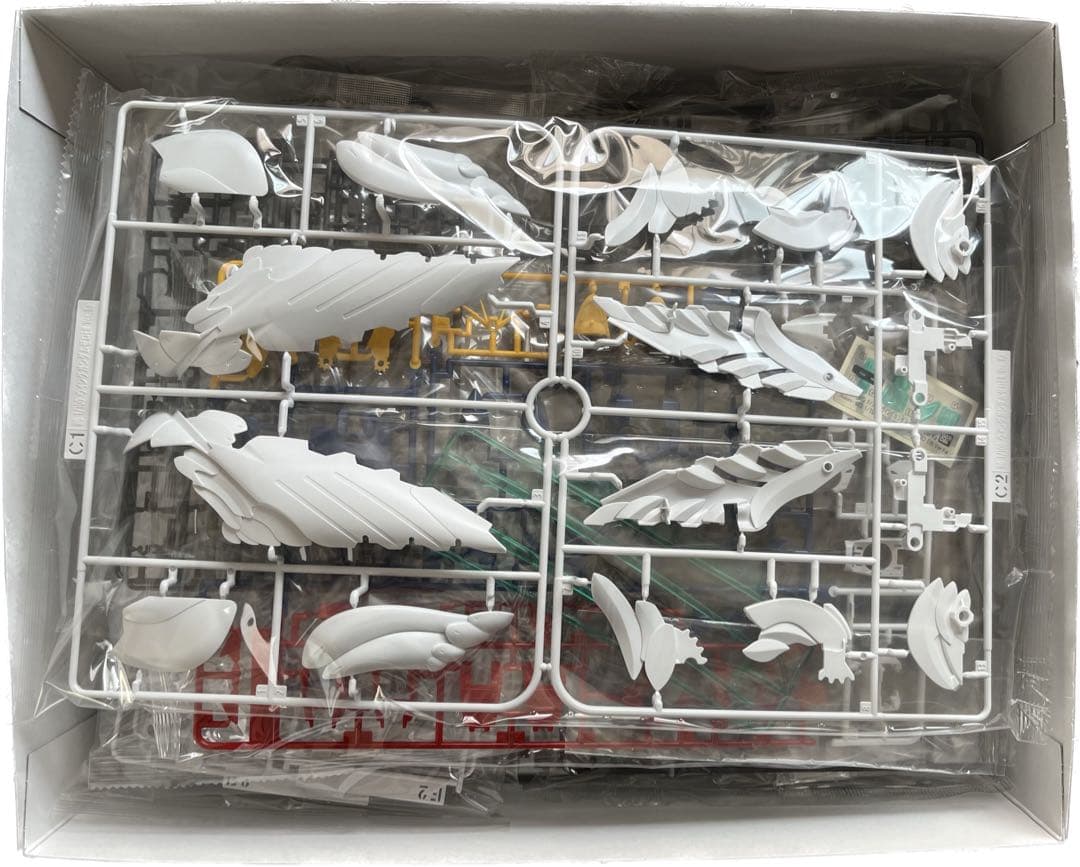 6/05まで】MG ウィングガンダムゼロEW Ver. Ka+Zガンダム 超話題新作