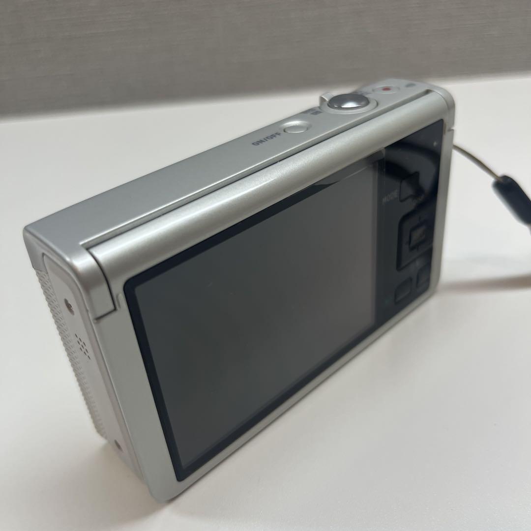 【美品】CASIO EXILIM HS EX-ZR60 ホワイト デジタルカメラ