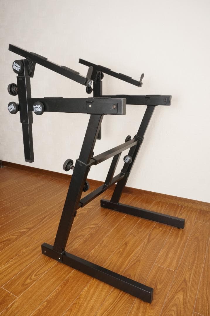 On-Stage Stands Z型支柱採用 2段キーボードスタンド目立った傷や汚れなし