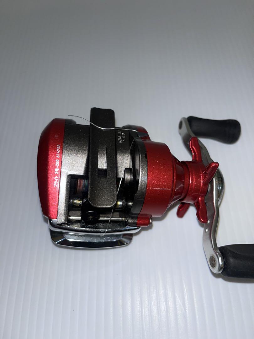 DAIWA It's ICV 150WR リール