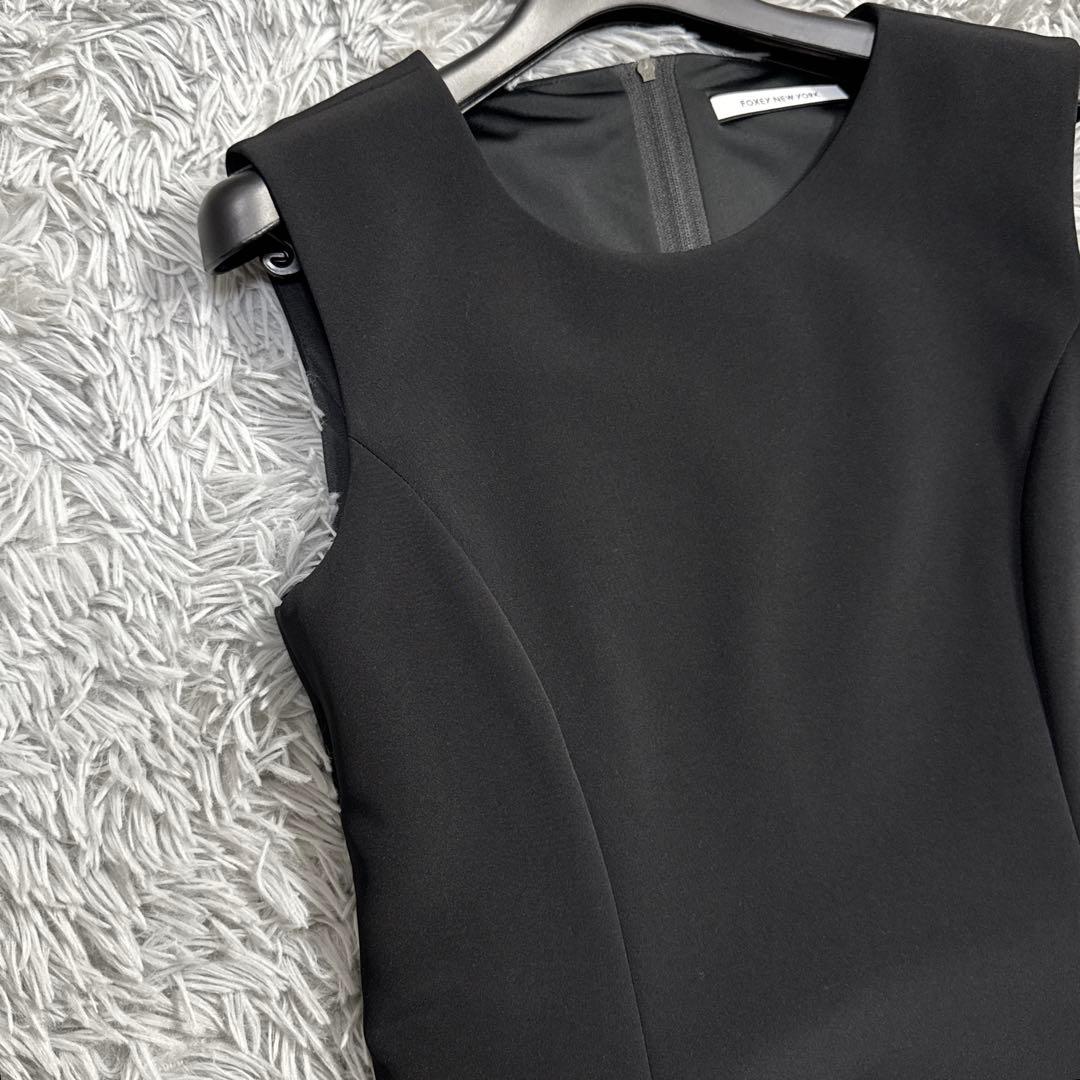 未使用級✨23年 フォクシー フレアドレス 2way ラローブマジック 黒 40