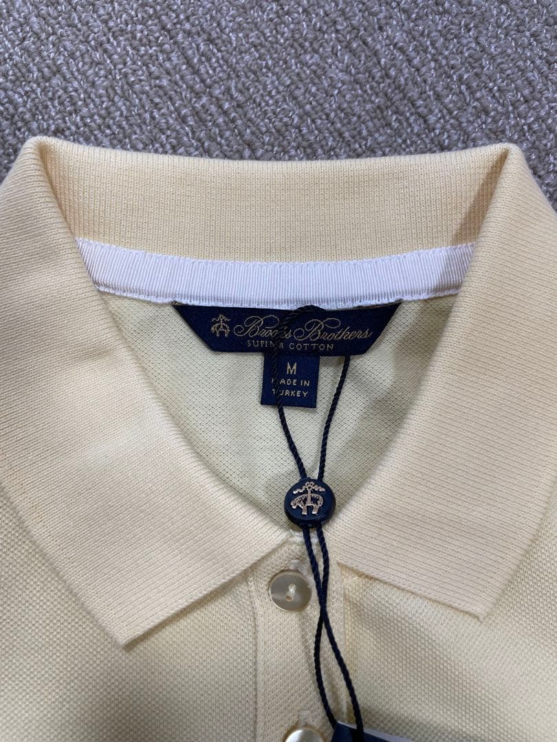 【新品未着用】Brooks Brothers クリーム色ポロシャツ M