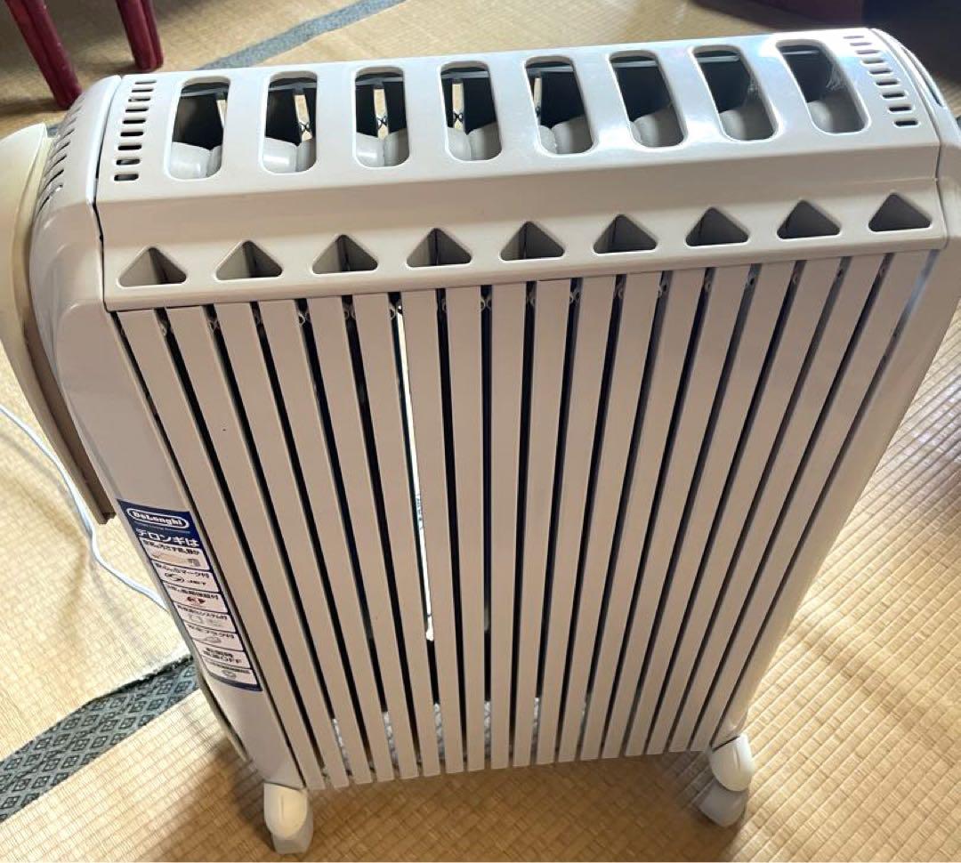 DeLonghi デロンギ /オイルヒーター /D091549EFS/ドラゴン3オイルヒーター
