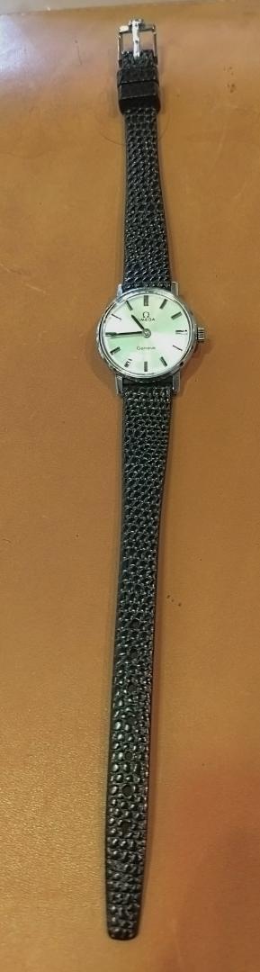 OMEGA　手巻き　レデイース　ビンテージ品