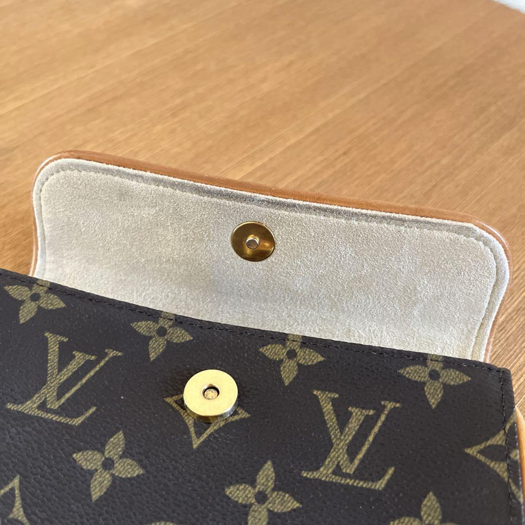 LOUIS VUITTON ルイヴィトン モノグラム フロランティーヌ