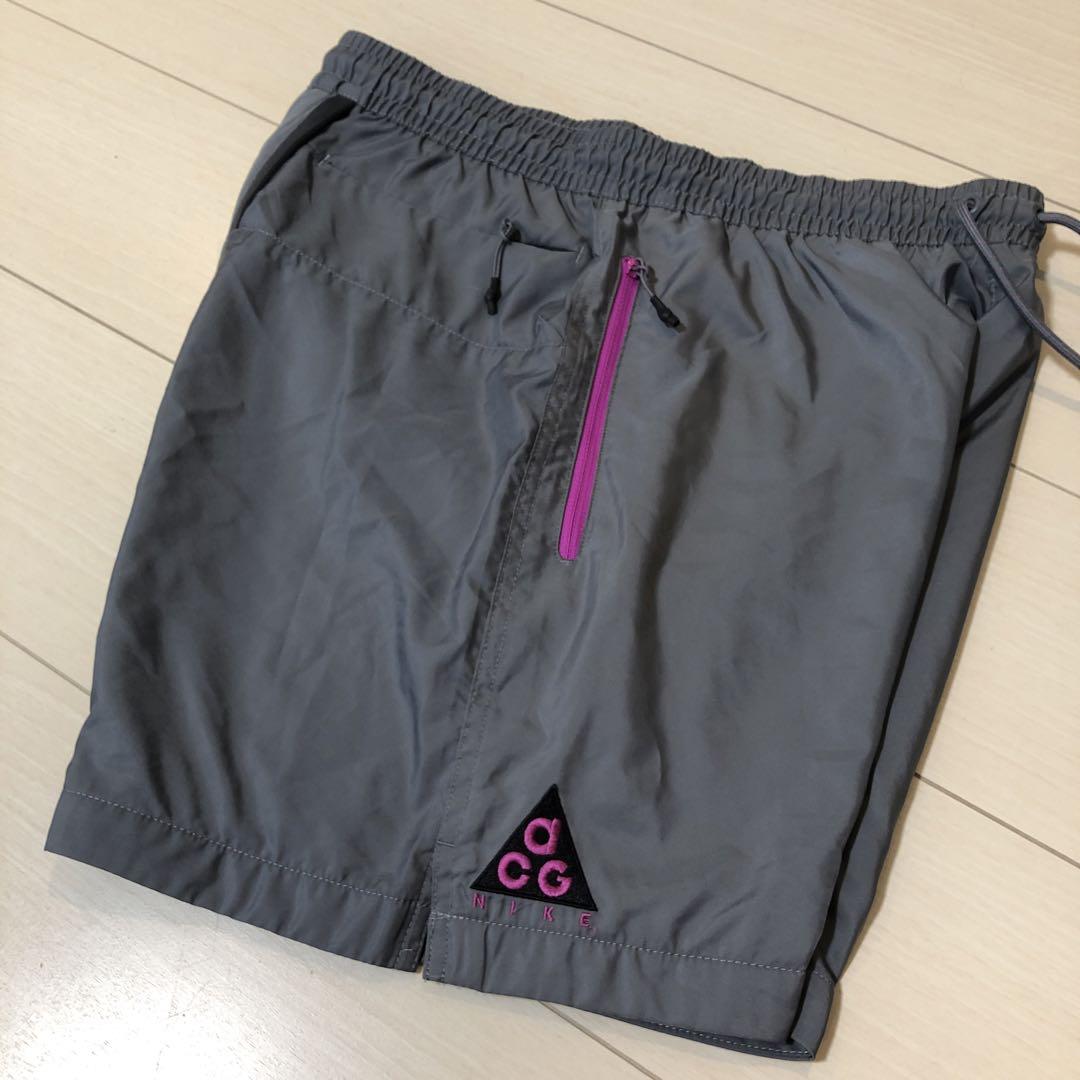 NIKE ACG ショートパンツ