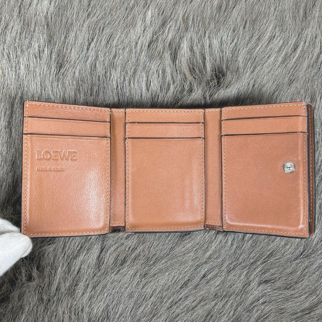 クラシック LOEWE ベージュ×ブラウン ロゴ アナグラム 三つ折り財布 ロエベ 小物