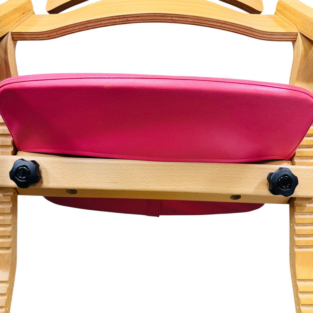 子供の姿勢を守る椅子