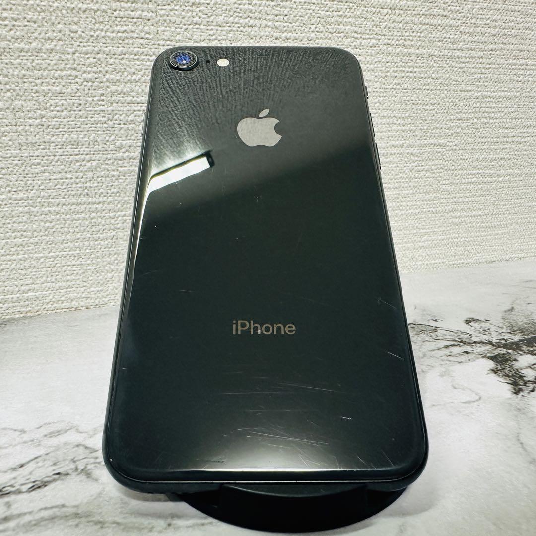 iPhone8 64GB SIMロック解除済 - メルカリ