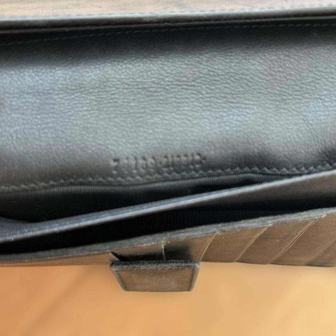 GUCCI ブラック レザー　GGロゴ 長財布
