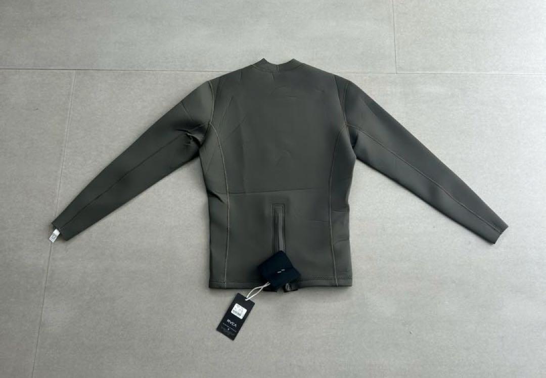 2025年最新】rvca タッパーの人気アイテム - メルカリ