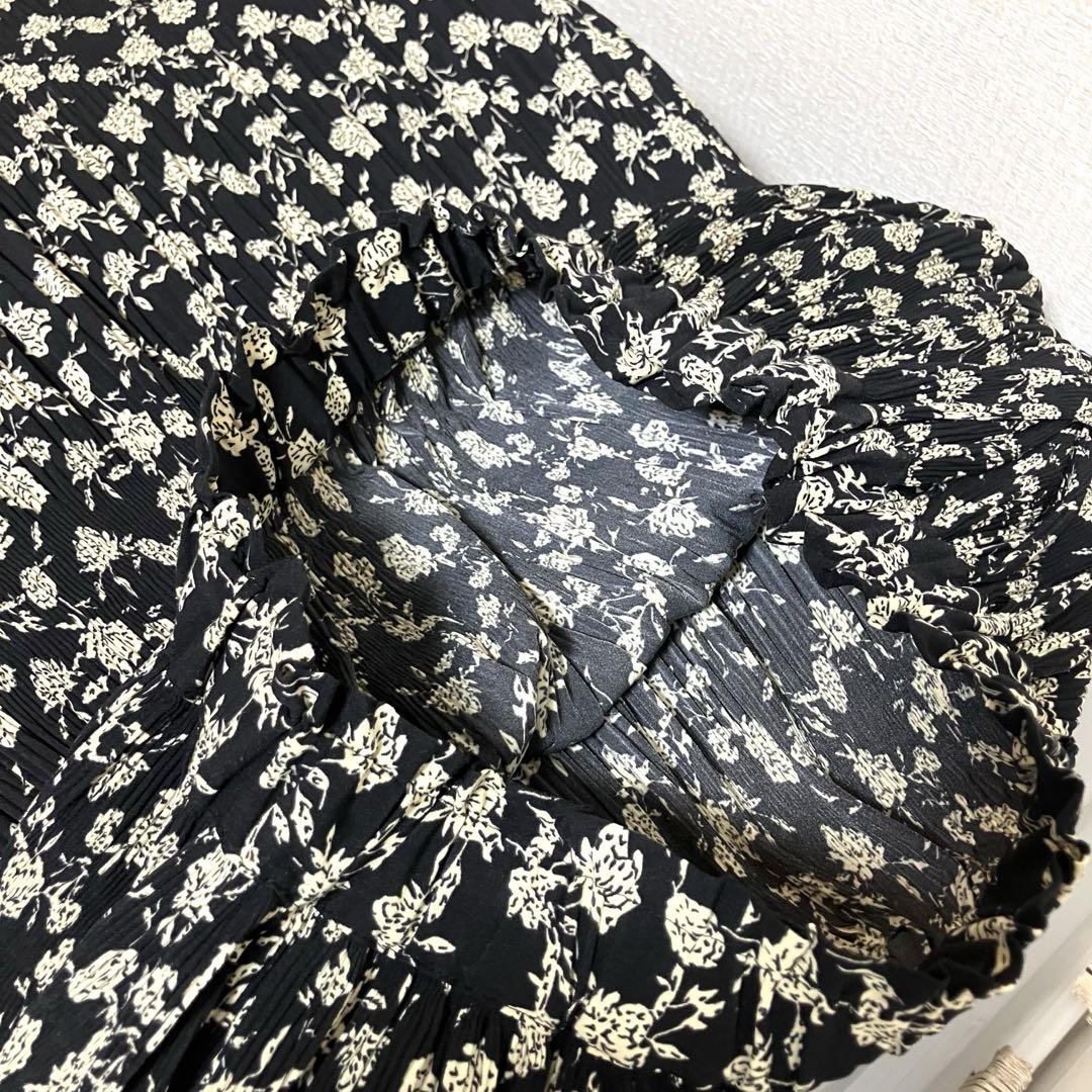 専用まとめ【美品JOURNAL STANDARD】マジョリカプリーツフラワー