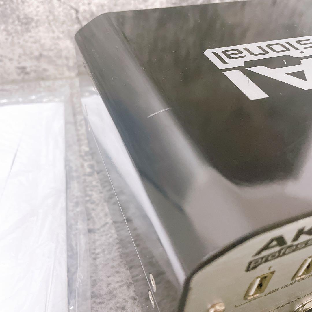 Akai Professional EIE pro オーディオインターフェース