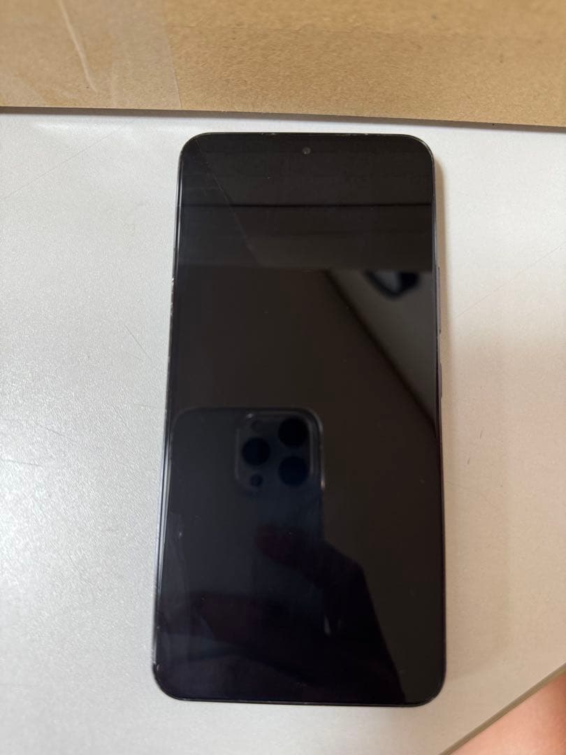 SIMフリー目立った傷や汚れなし