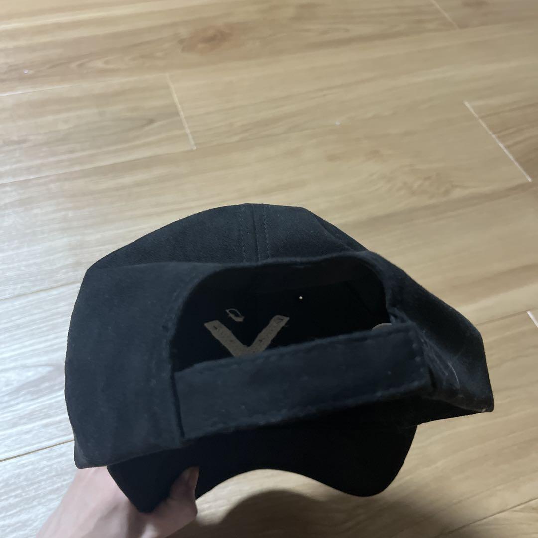 ベージュ