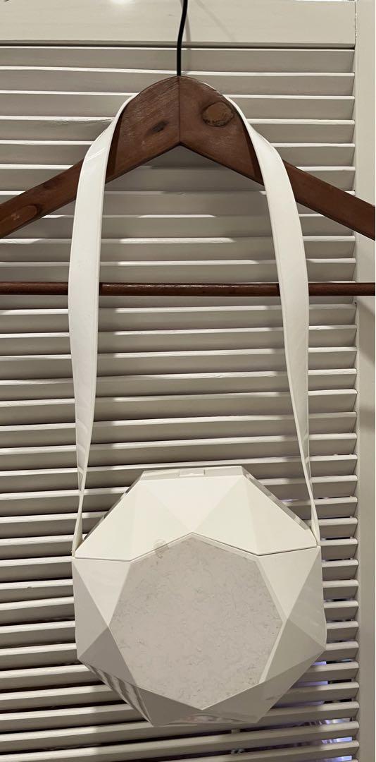 アメリカ通販ファッション ♡ティエリーミュグレー80s プラスチックショルダーバッグ 未使用 バッグ