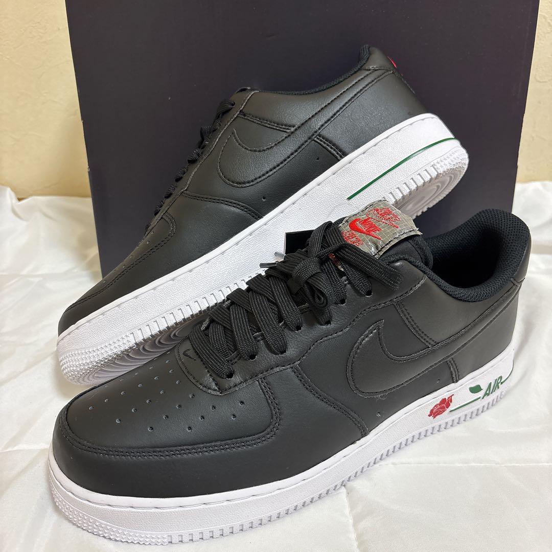 NIKE★エアフォース 1'07 LX カーボン/ブラック NIKE AIR FORCE 1 '07 LX BLACK/BLACK（ナイキ エアフォース 1