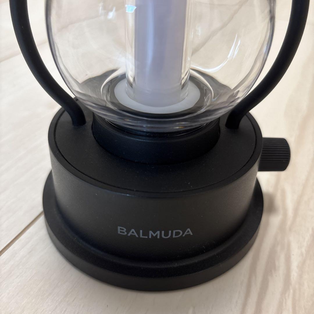 ライト・ランタン BALMUDA THE Lantern