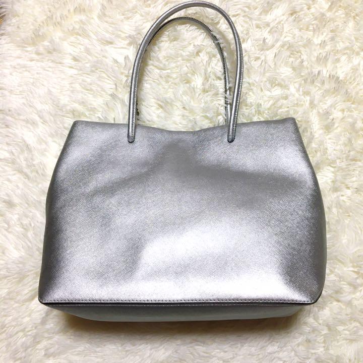 【はしており】 未使用 MARC JACOBS✨シルバー 銀 レザー トートバッグショルダー OJNIh-m12079466010 えください